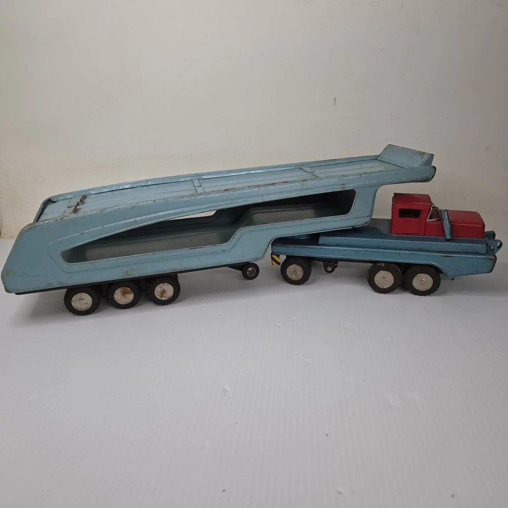 Vintage 1960s SSS International Japan Toy Truck Car Carrier 23